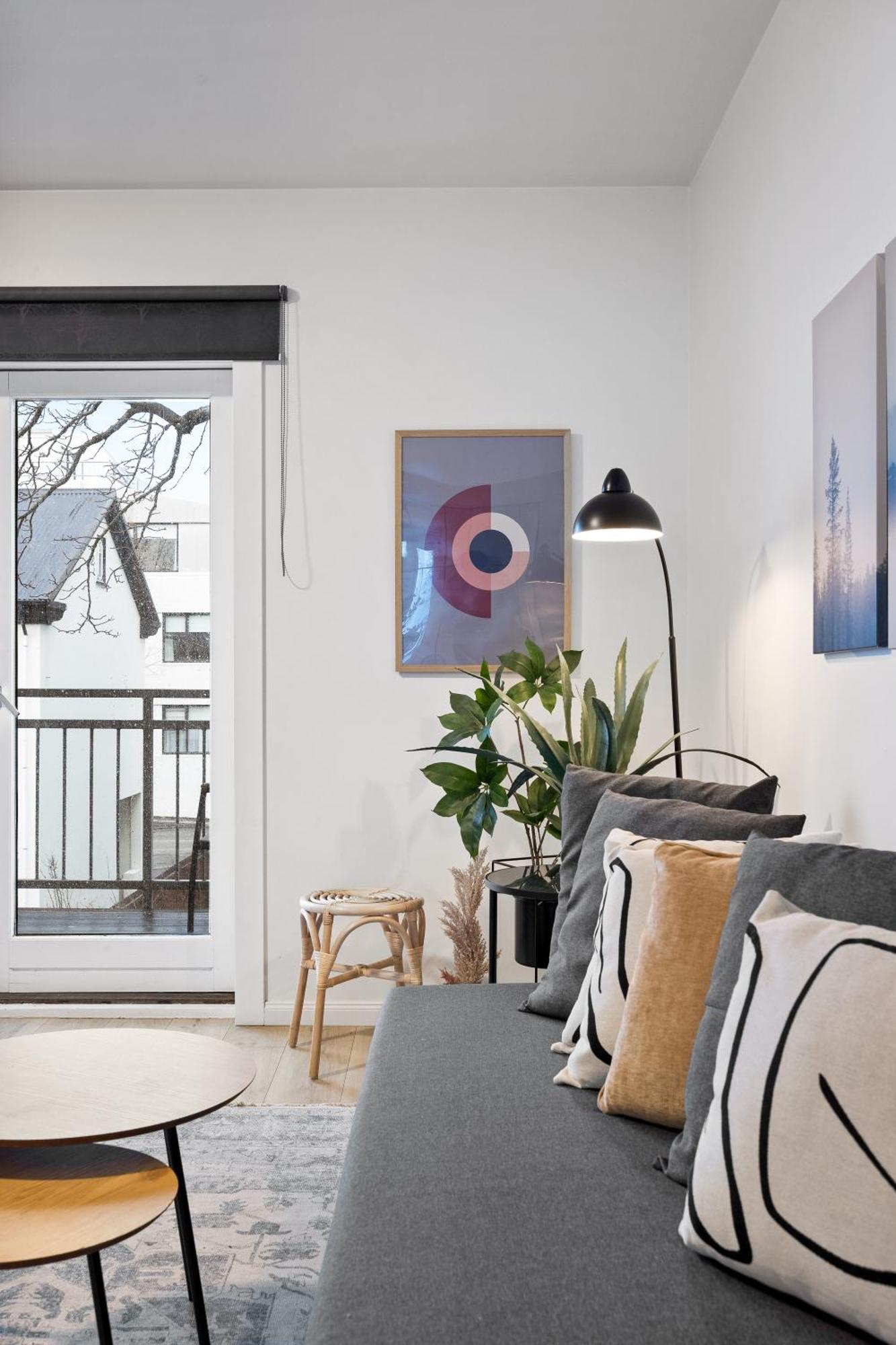 Cozy And Central Apartment Reykjavik Exterior photo