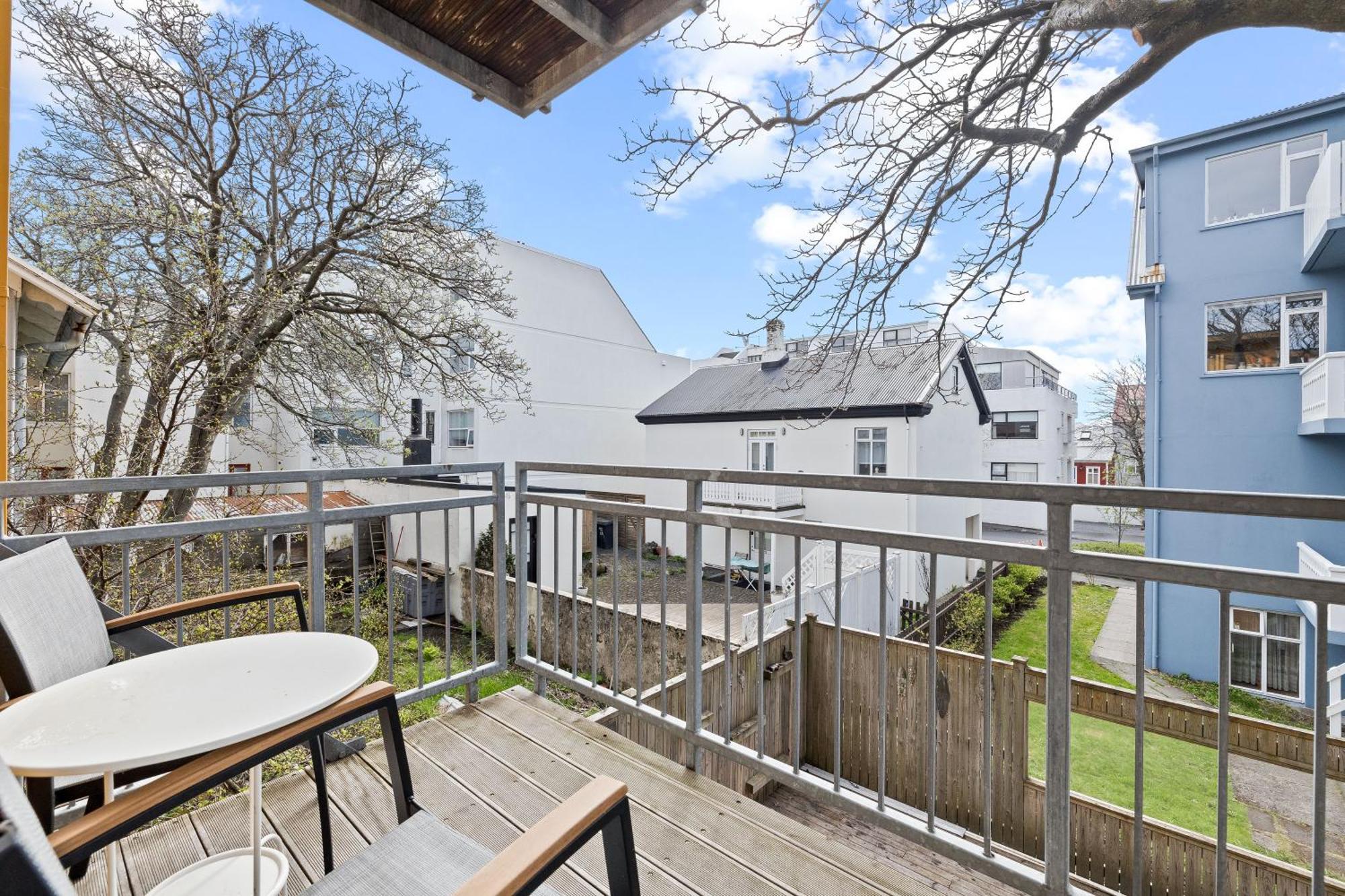 Cozy And Central Apartment Reykjavik Exterior photo
